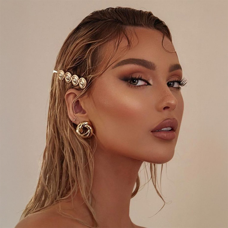 wet hair look