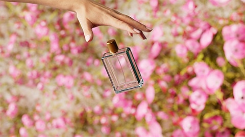 Geef je lege beautyverpakkingen een nieuw leven met onze Bring Your Bottle Back actie Geef je lege beautyverpakkingen een nieuw leven met onze Bring Your Bottle Back actie