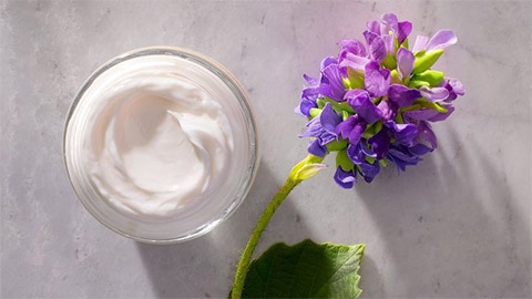 Alles over bakuchiol in je skincare routine Alles over bakuchiol in je skincare routine