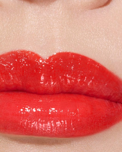 CHANEL ROUGE COCO FLASH KLEUR, GLANS, INTENSITEIT IN EEN FLASH BEAT