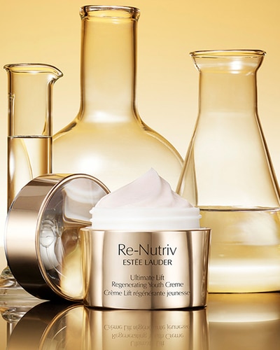 ESTÉE LAUDER RE-NUTRIV ULTIMATE LIFT REGENERATING YOUTH CREME HYDRATERENDE DAG- & NACHTCRÈME - ANTI-AGING & ANTI-RIMPEL 50 ML