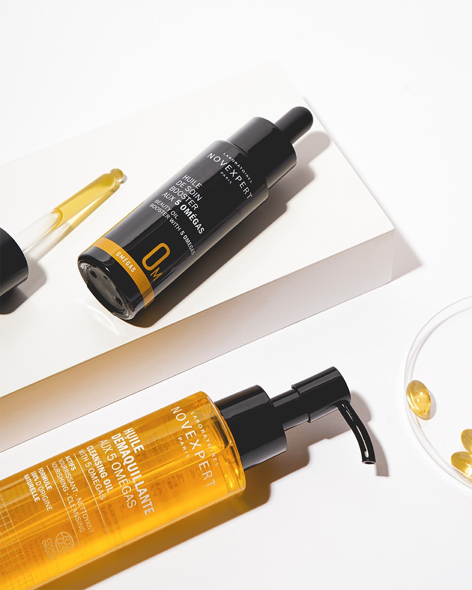 CLEANSING OIL WITH 5 OMEGAS