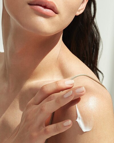 LA MER THE REPARATIVE BODY LOTION HYDRATERENDE BODY LOTION - VOEDT & REVITALISEERT 160 ML