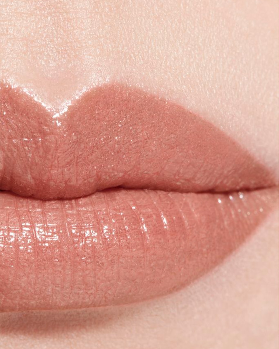 Chanel ROUGE ALLURE L'EXTRAIT DE BIJZONDER INTENSE STRALENDE EN VERZORGENDE LIPPENSTIFT NAVULLING BEIGE BRUT 3