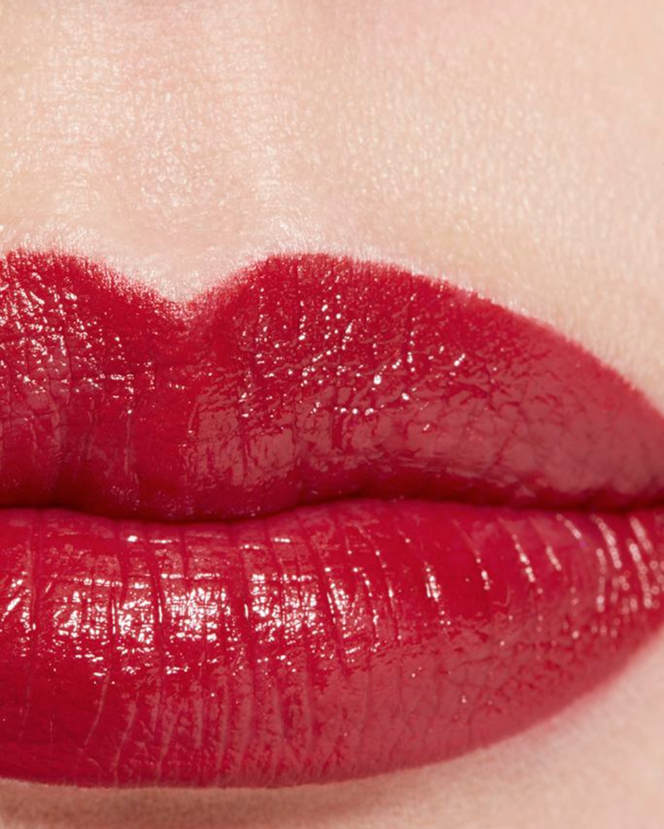CHANEL ROUGE ALLURE L'EXTRAIT DE BIJZONDER INTENSE STRALENDE EN VERZORGENDE LIPPENSTIFT NAVULBAAR ROUGE ROYAL 3