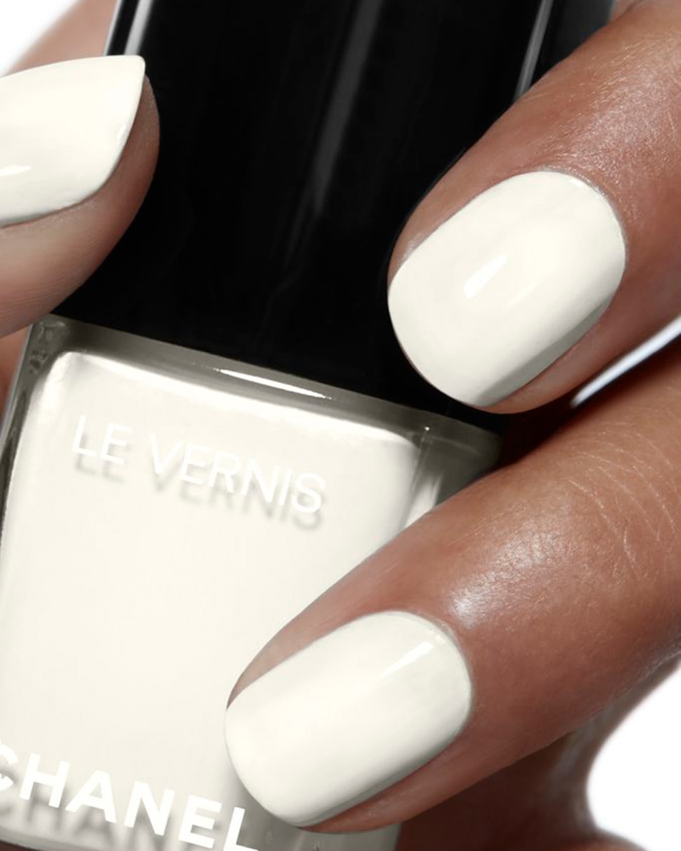 Chanel LE VERNIS LANGHOUDENDE NAGELLAK 927 - BLANC ÉCUME 3