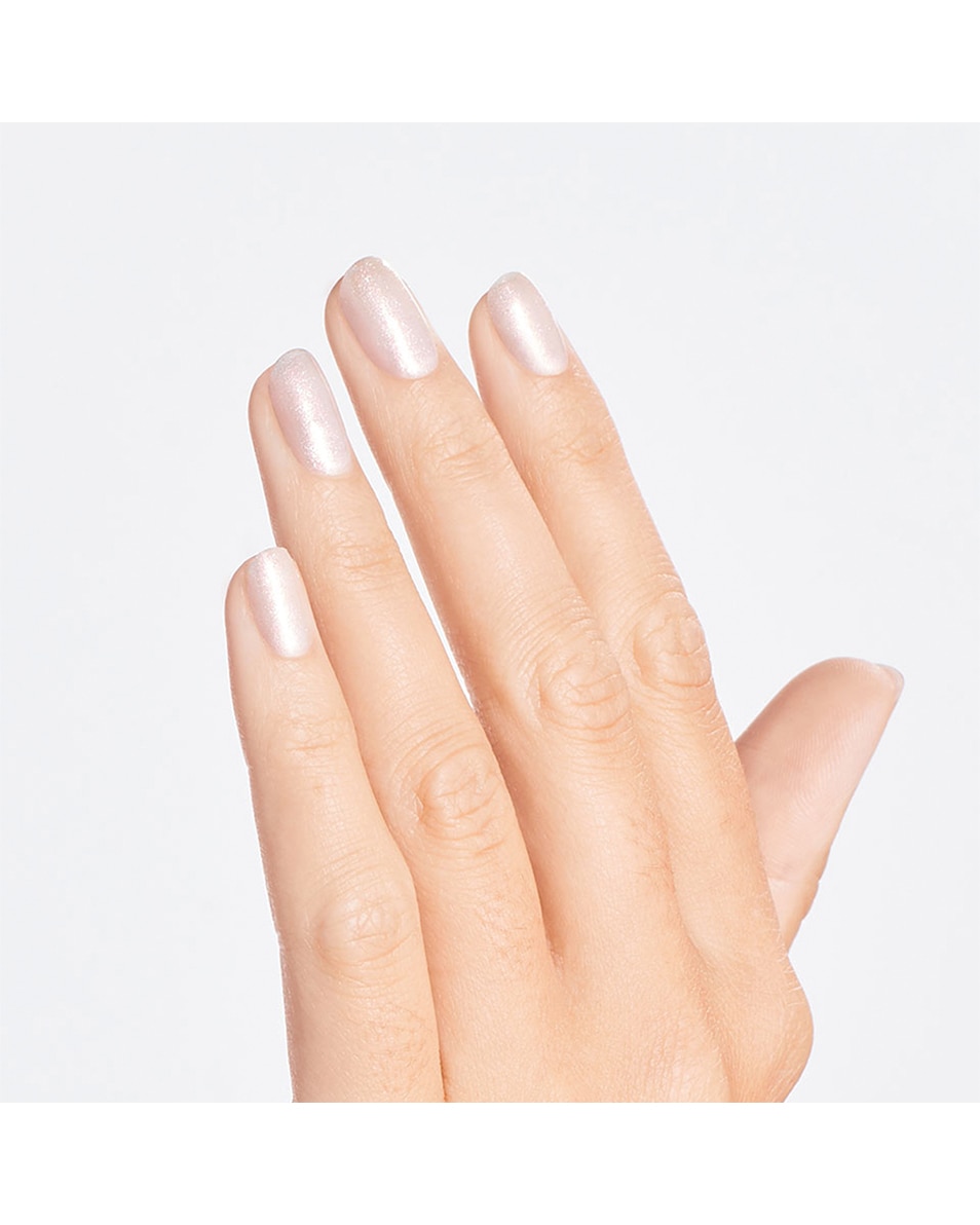 OPI NAIL LACQUER - KLEUREN THROW ME A KISS THROW ME A KISS 4