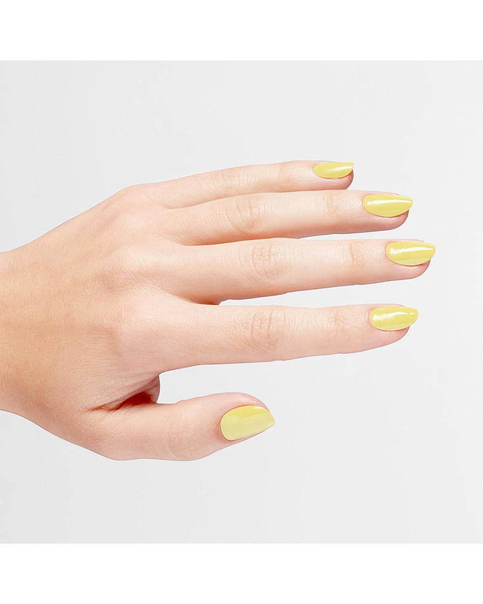 OPI Infinite Shine Classic Colors Infinite Shine THIS CHIC IS BANANAS 3