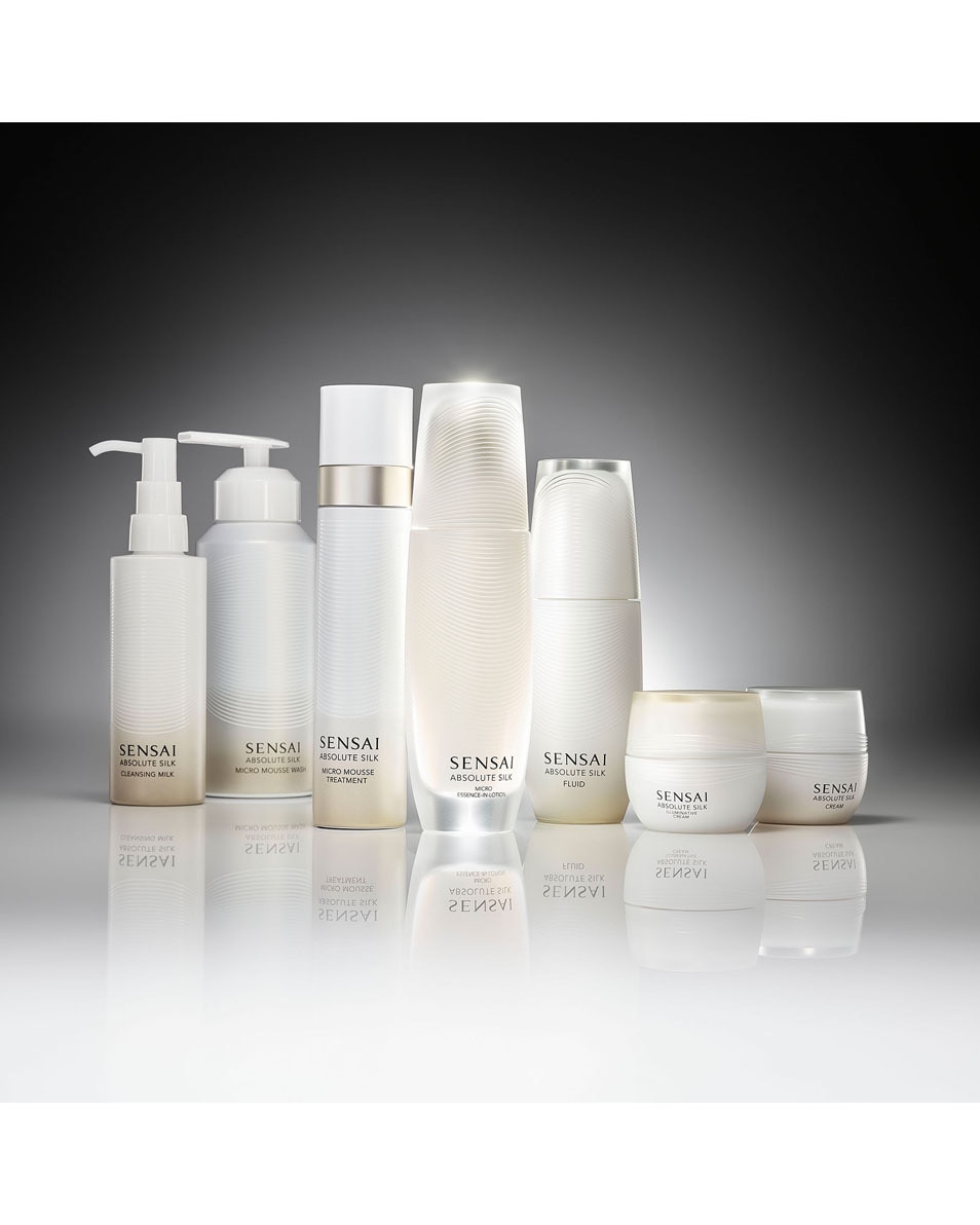SENSAI ABSOLUTE SILK MICRO ESSENCE-IN-LOTION 125 ML 3
