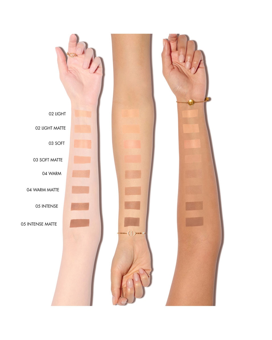 DIOR Dior Forever Nude Bronze - Powder Bronzer Bronzing poeder natuurlijke glow- of matte finish GLOWY - 03 Soft 3