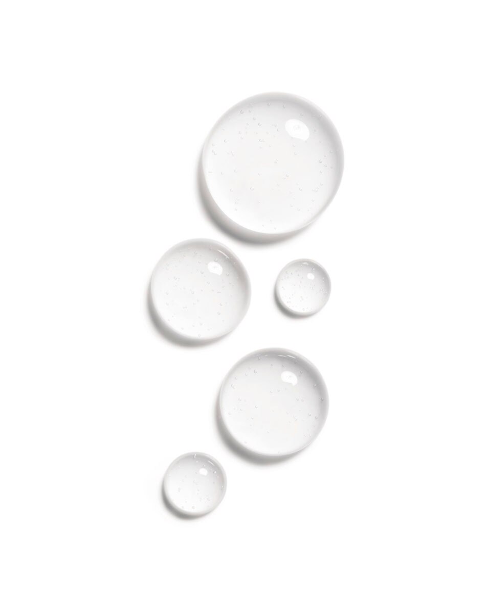 Chanel SUBLIMAGE LA LOTION LUMIÈRE EXFOLIANTE ULTIEME LOTION: EXFOLIEERT EN VERHELDERT 125 ML 3