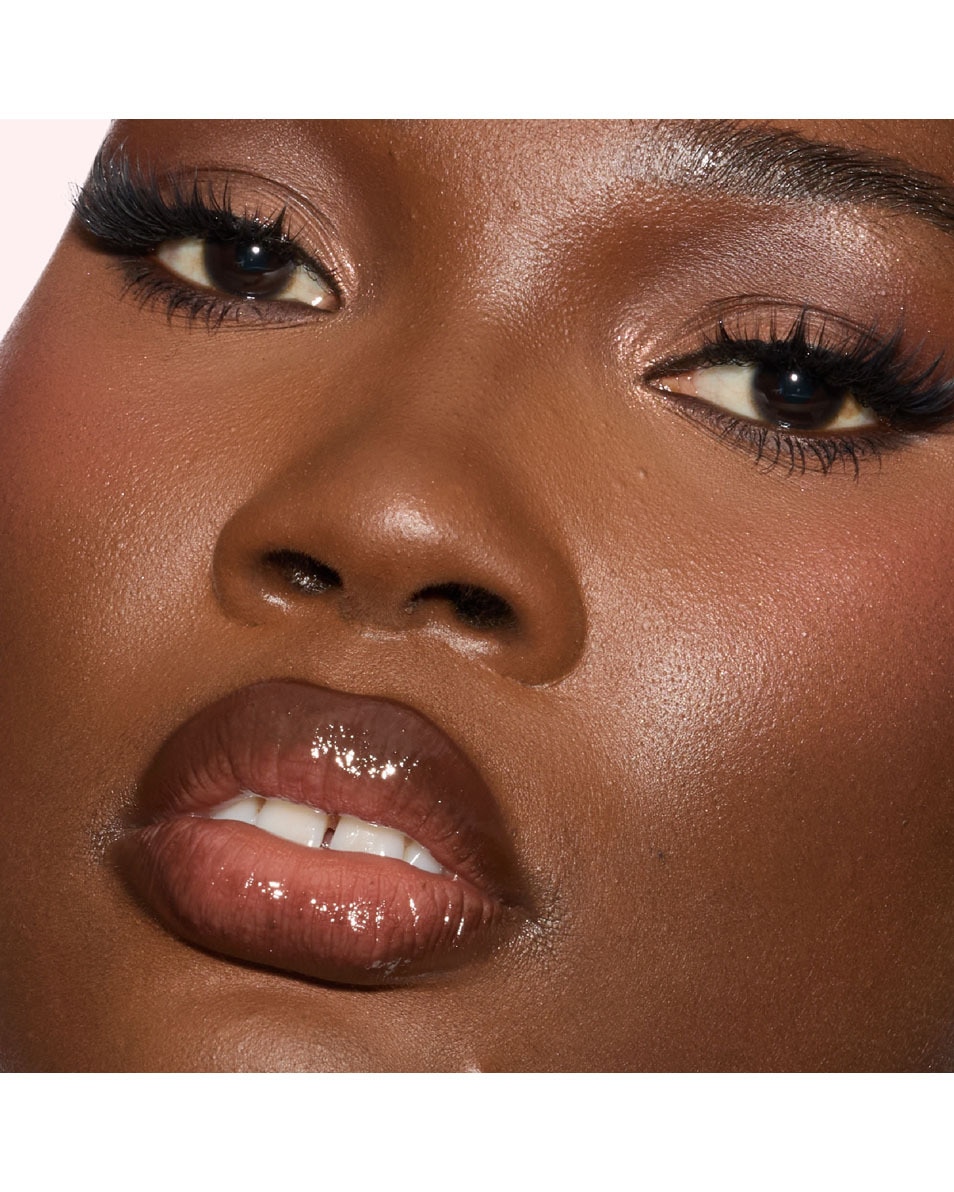 HUDA BEAUTY FAUX FILLER EXTRA SHINE LIP GLOSS RICHCEALER 3