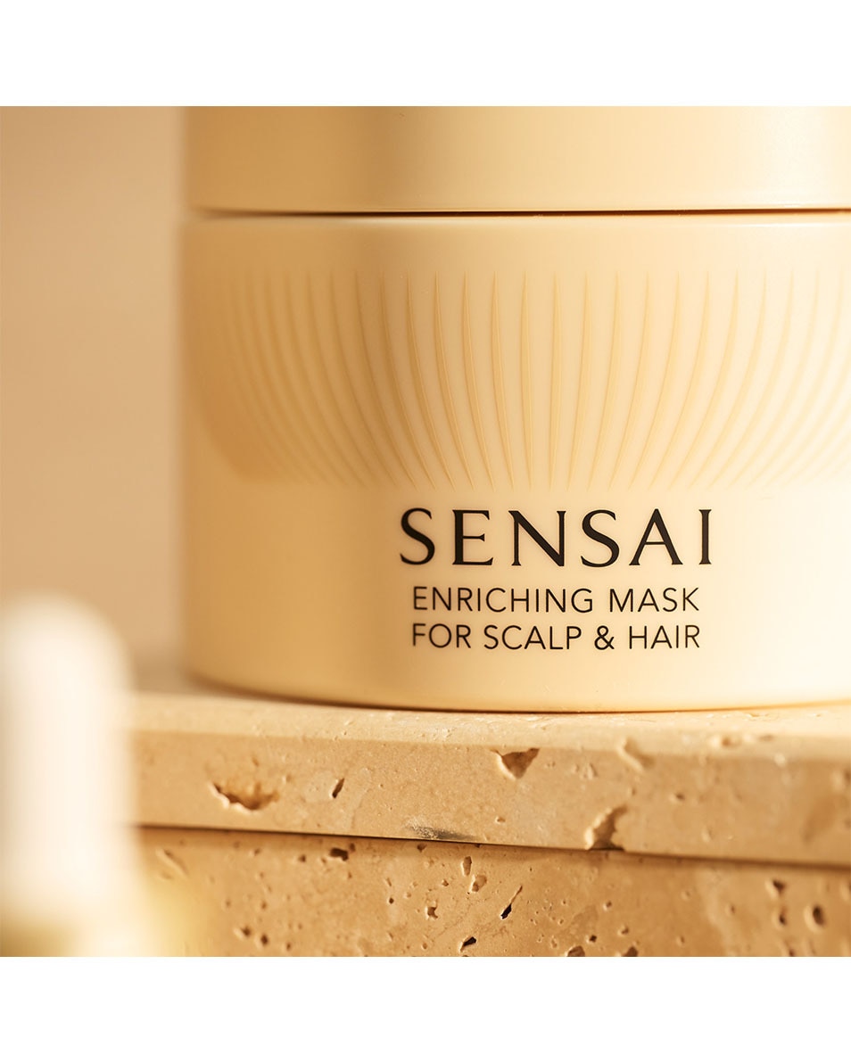 SENSAI HAIR CARE ENRICHING MASK FOR SCALP & HAIR 200 ML 3