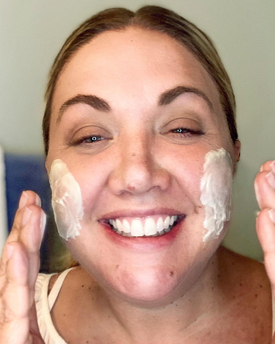 HYDRATERENDE DAG- & NACHTCRÈME - VERMINDERT ROODHEID