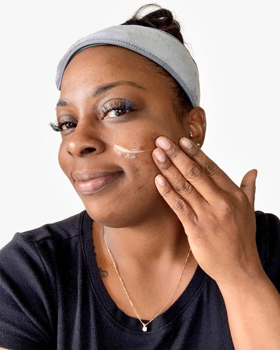 CLINIQUE DRAMATICALLY DIFFERENT™ OIL-FREE GEL HYDRATERENDE DAG- & NACHTCRÈME - GEMENGDE TOT VETTE HUID - 3-STEP SYSTEM 125 ML