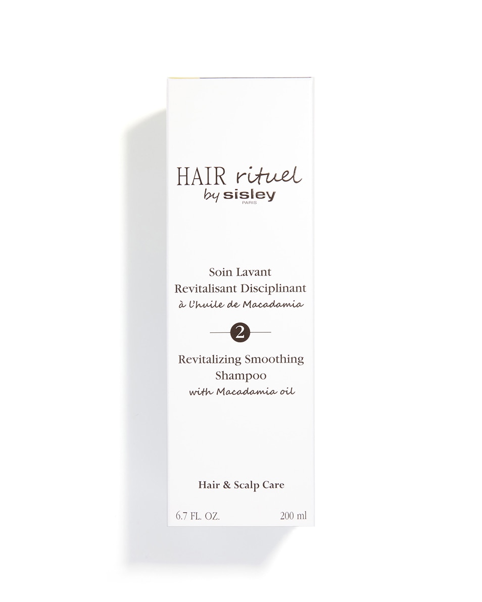 REVITALIZING SMOOTHING SHAMPOO WITH MACADAMIA OIL