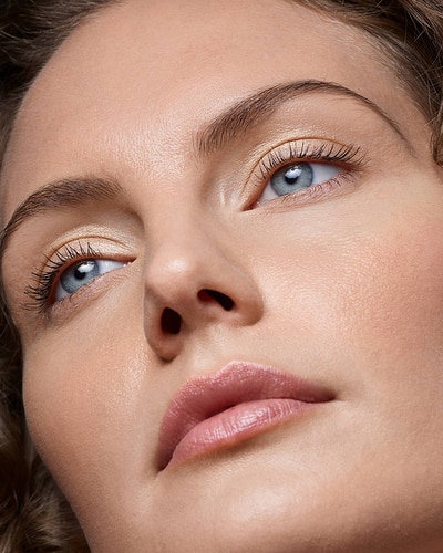 ESTÉE LAUDER FUTURIST HYDRA RESCUE MOISTURIZING MAKEUP SPF 45 VERZORGENDE FOUNDATION - HYDRATEREND, VERZACHTEND & VOEDEND 2W1 DAWN