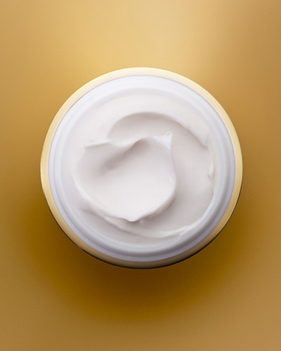 ESTÉE LAUDER RE-NUTRIV ULTIMATE LIFT REGENERATING YOUTH CREME HYDRATERENDE DAG- & NACHTCRÈME - ANTI-AGING & ANTI-RIMPEL 50 ML