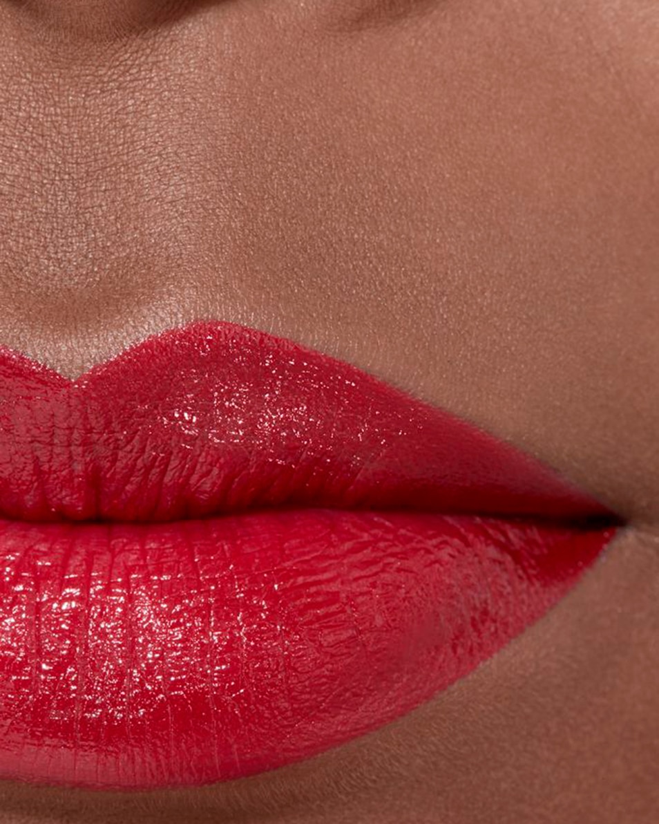 CHANEL ROUGE ALLURE L'EXTRAIT DE BIJZONDER INTENSE STRALENDE EN VERZORGENDE LIPPENSTIFT NAVULBAAR ROSE TURBULENT 4