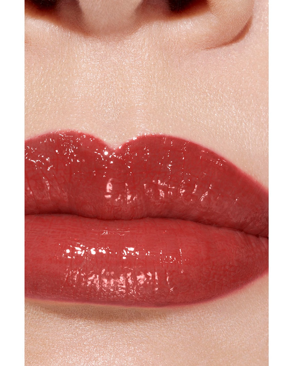 CHANEL ROUGE COCO FLASH KLEUR, GLANS, INTENSITEIT IN EEN FLASH DESTINATION 4