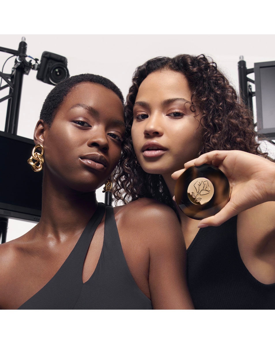 Ultra Wear Skin Transforming Bronzer