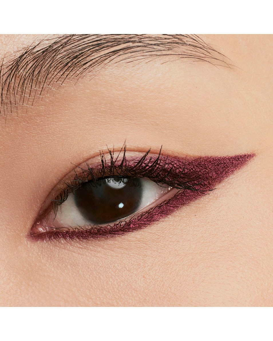 YVES SAINT LAURENT Lines Liberated Eyeliner Unrestricted Plum 4