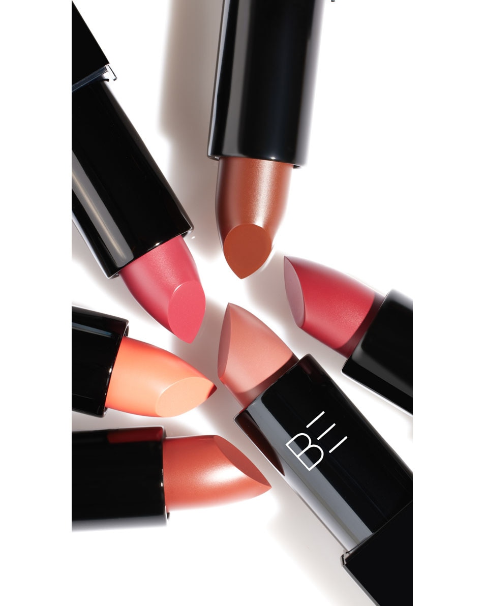 BE Creative Make Up Color Blend Shiny lipstick met spf15 N001 SOFTIE 4