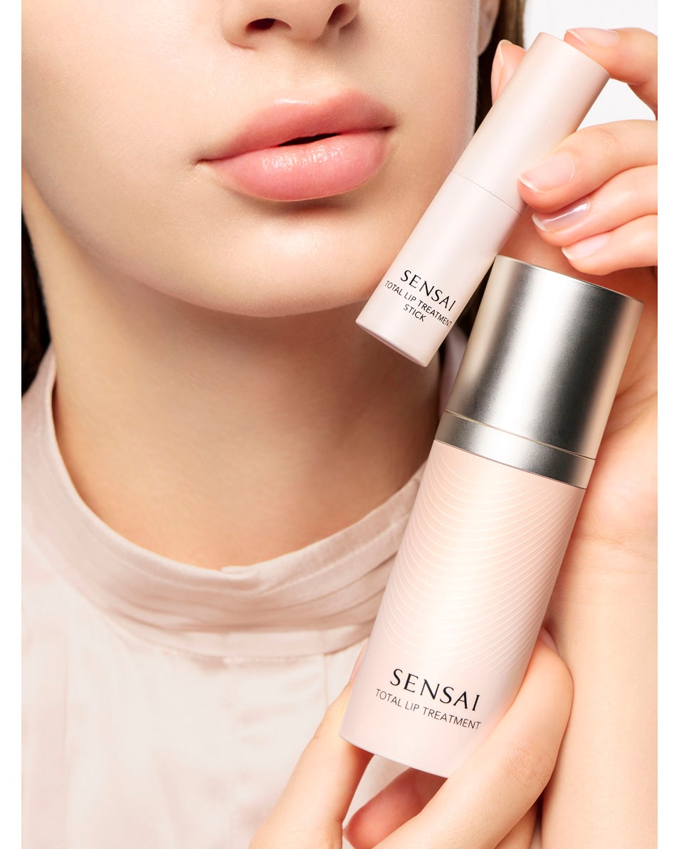 TOTAL LIP TREATMENT STICK