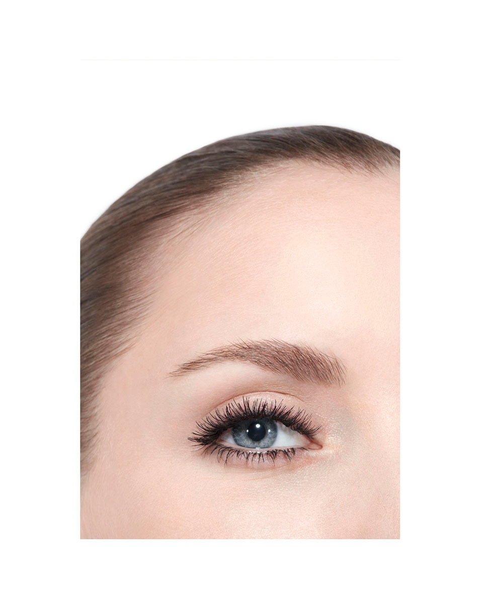 Chanel LE VOLUME DE CHANEL MASCARA VOOR VOLUME NOIR 4