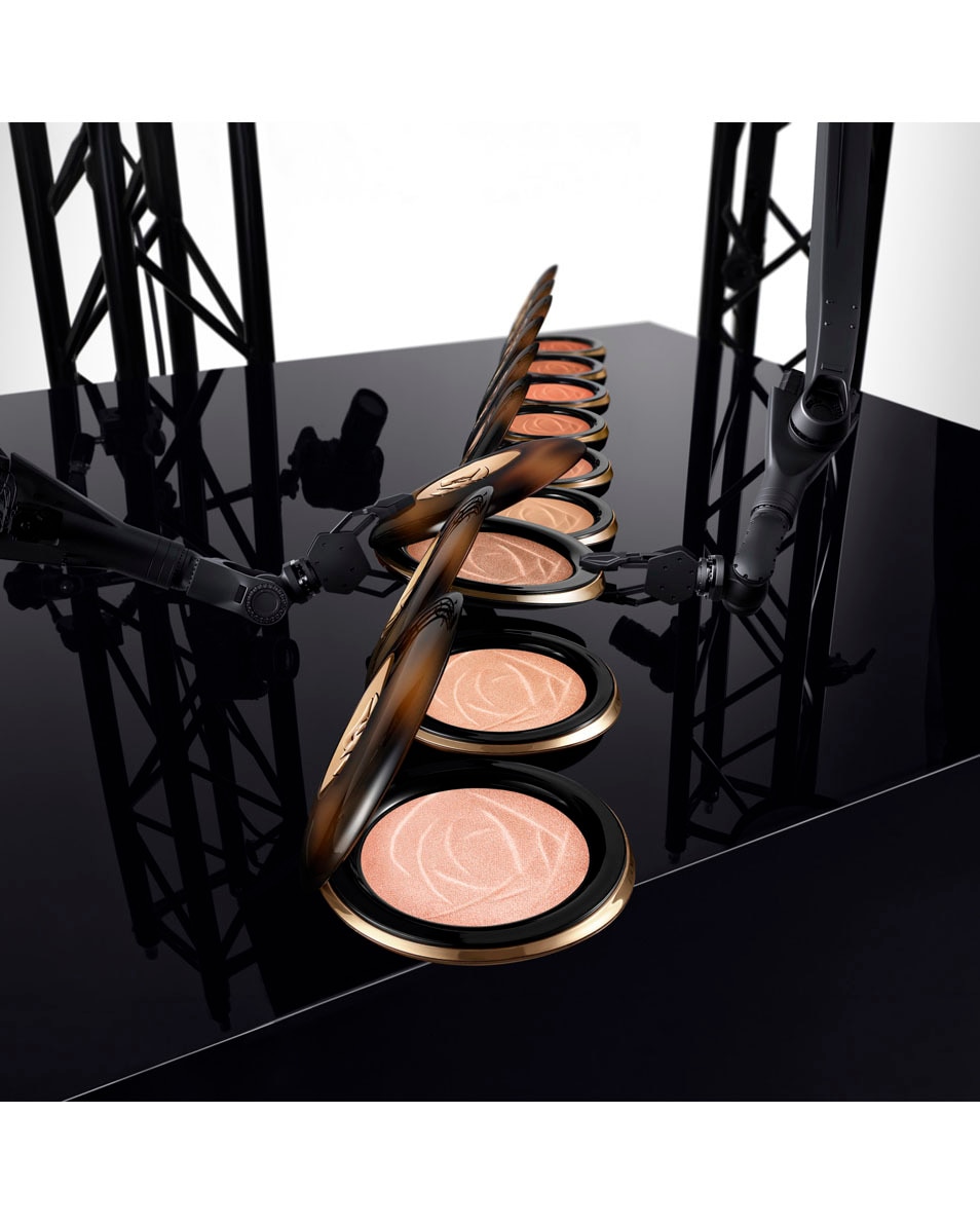 LANCÔME Teint Idôle Lancôme Teint Idole Ultra Wear Highlighter - 24U Langhoudend - Stralende Teint - 04 Holo Glow - 10G Holo Glow 4