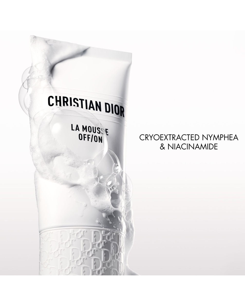 Reinigende en hydraterende schuim voor gezicht