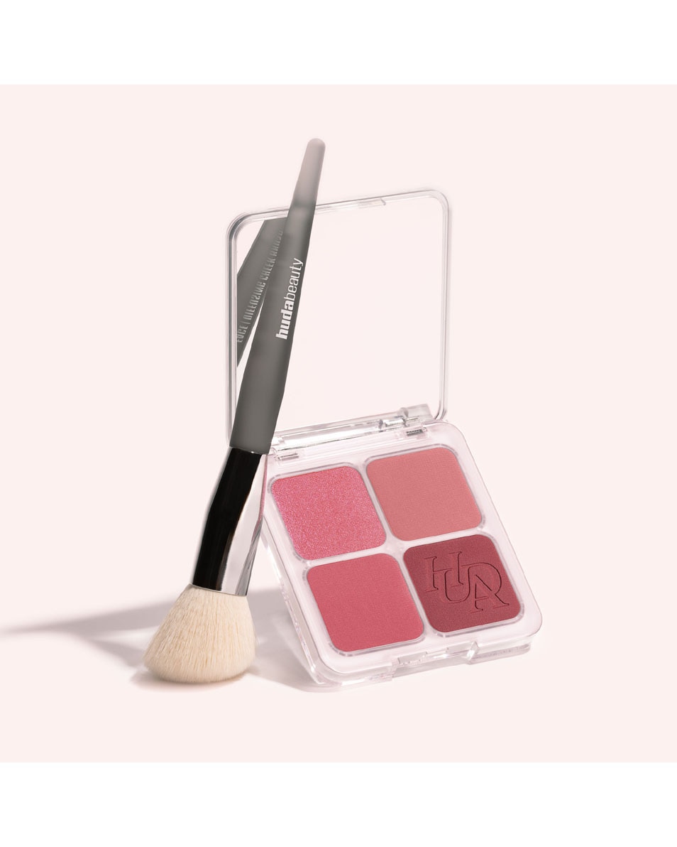 HUDA BEAUTY DIFFUSING CHEEK BRUSH Blush Brush 1 ST 4
