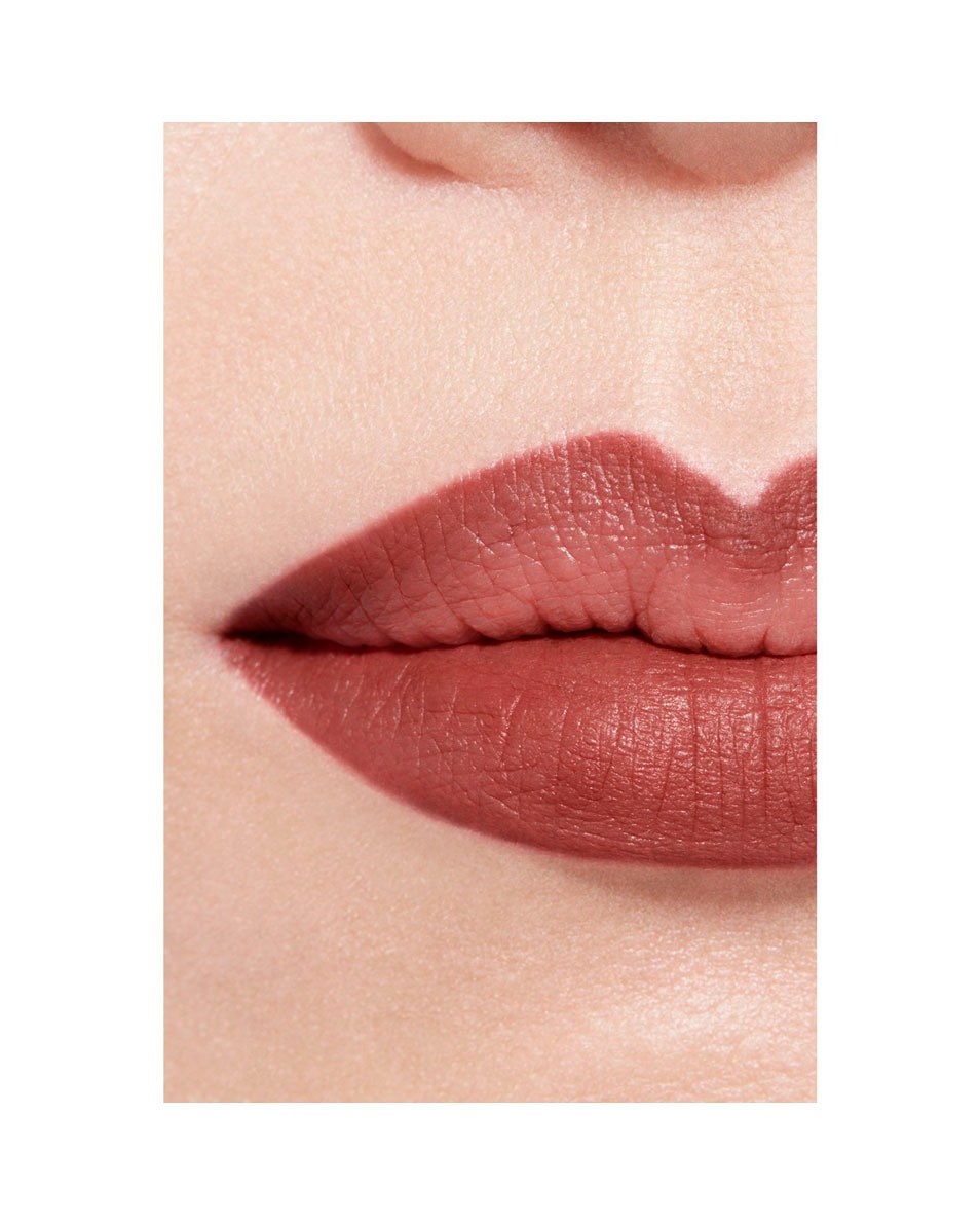 CHANEL LE CRAYON LÈVRES LANGHOUDEND LIPPENPOTLOOD 216 BRUN SIENNE