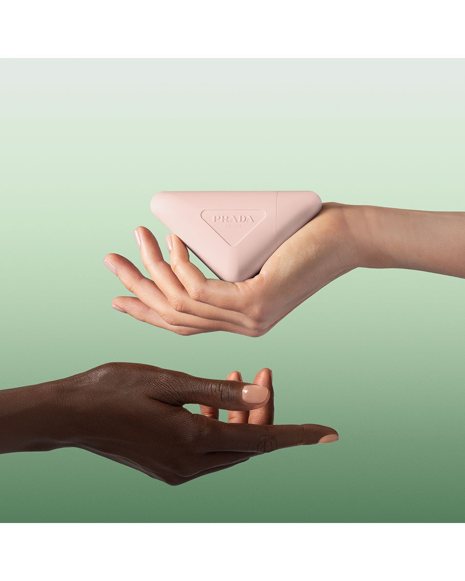 PRADA Paradoxe Triple Care Handcrème - Verzorgt Handen, Nagels En Nagelriemen 50 ML 4