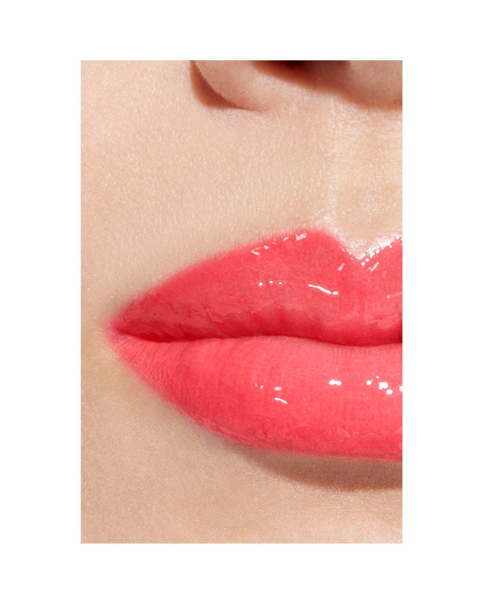 CHANEL ROUGE COCO HYDRA GLOSS HYDRATERENDE EN GLADSTRIJKENDE HOOGGLANS GLOSS 436 SOLAIRE 4