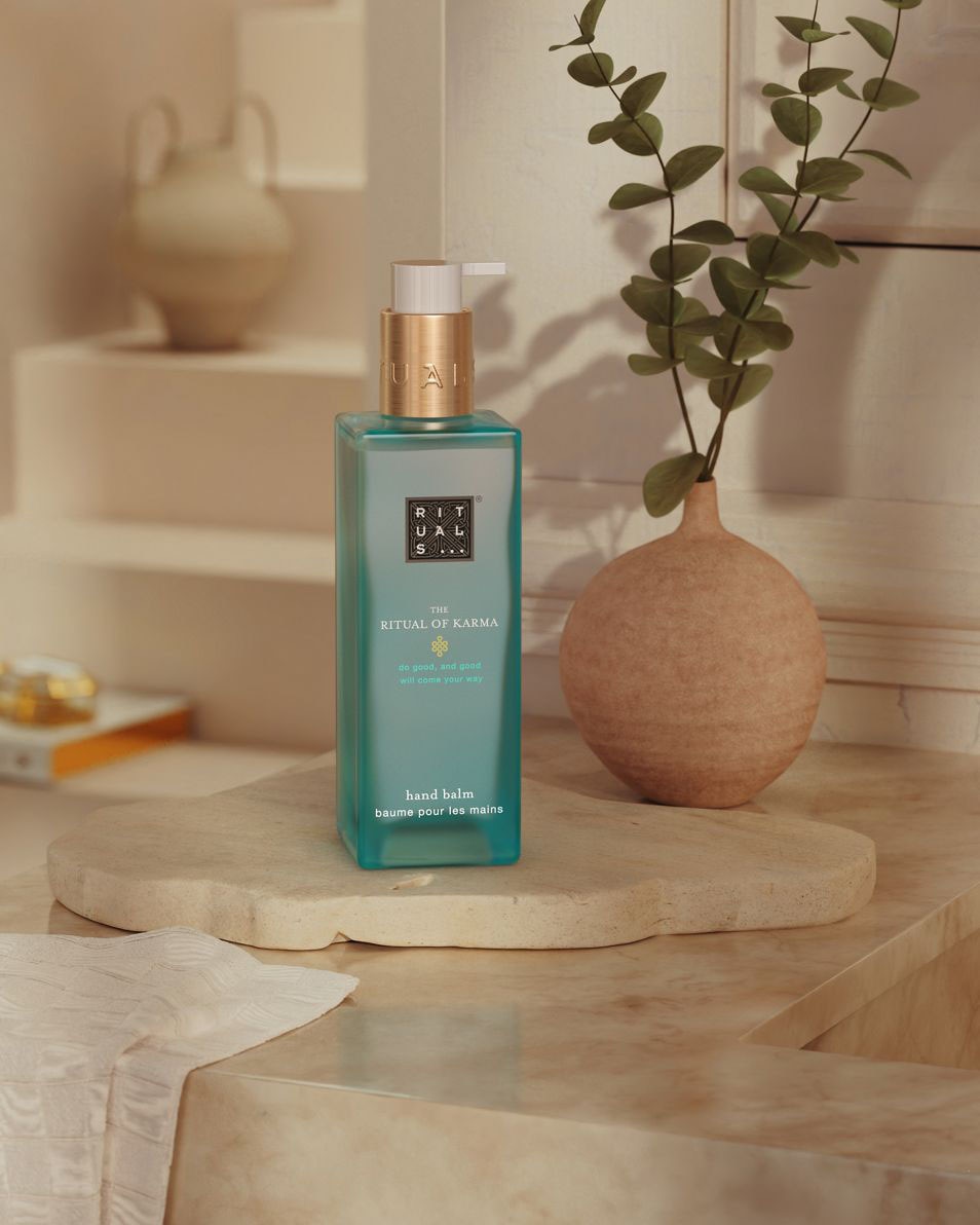 RITUALS The Ritual of Karma Handbalsem 175 ML 4