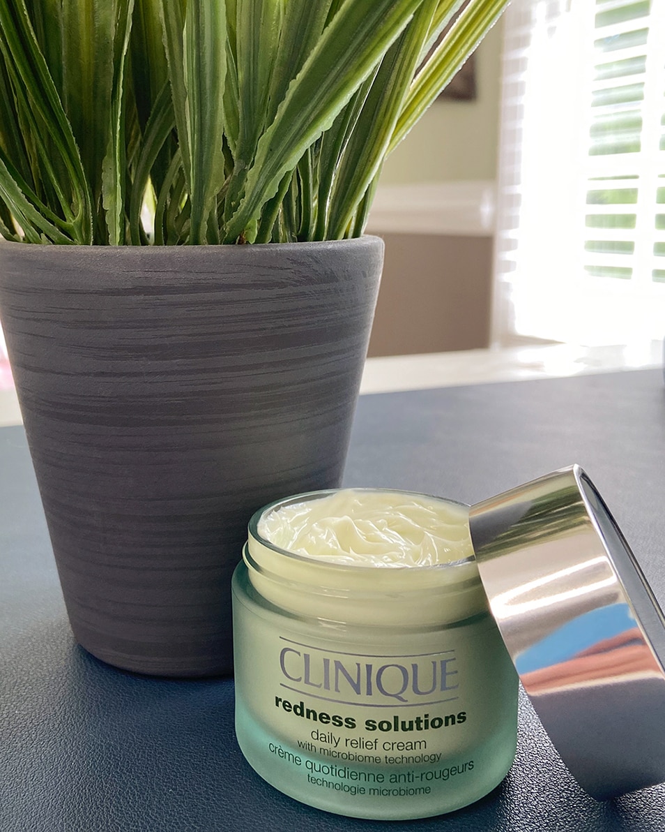 HYDRATERENDE DAG- & NACHTCRÈME - VERMINDERT ROODHEID