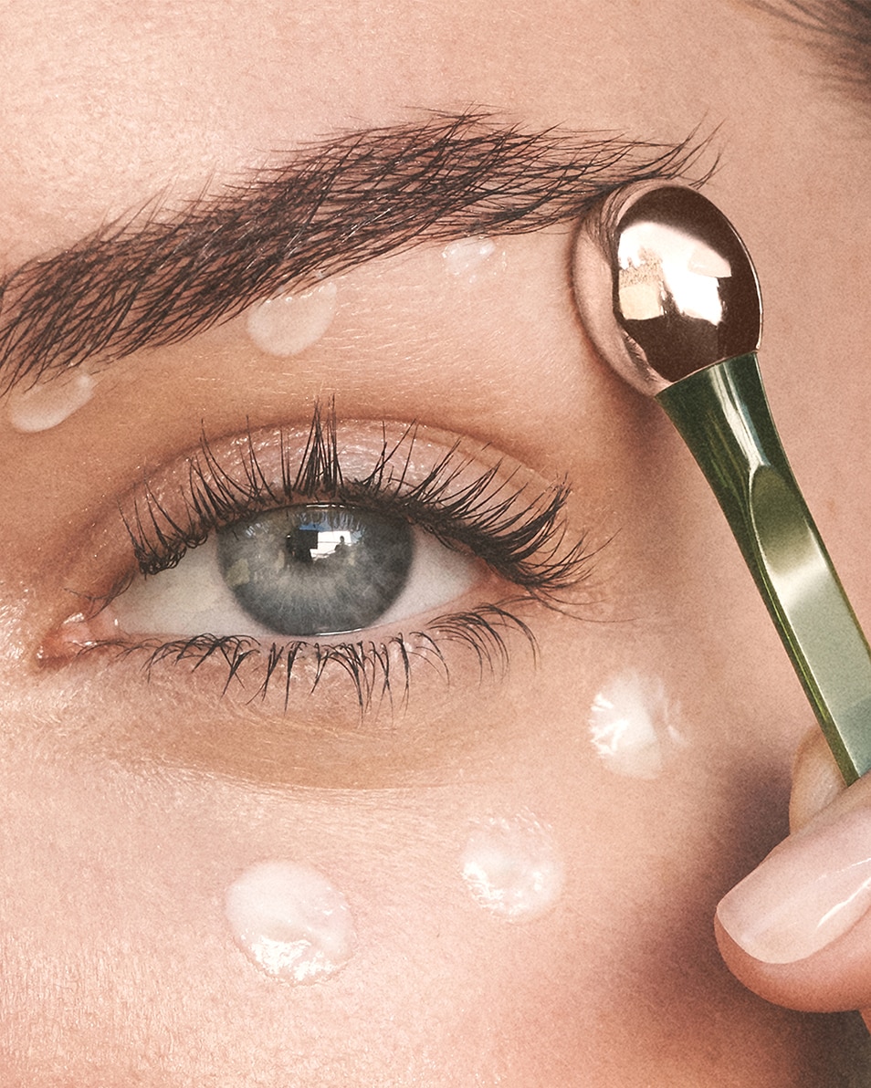 OOGCRÈME - ANTI-DONKERE KRINGEN & RIMPELS