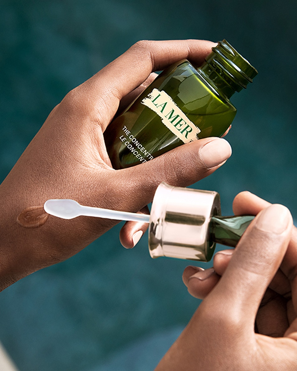 LA MER THE CONCENTRATE GEZICHTSSERUM - KALMEREND, VERSTERKEND & VERZACHTEND 30 ML 5