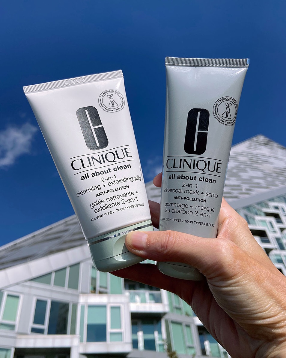 HOUTSKOOL MASKER & SCRUB IN 1 - ONTGIFTEND - ALLE HUIDTYPES