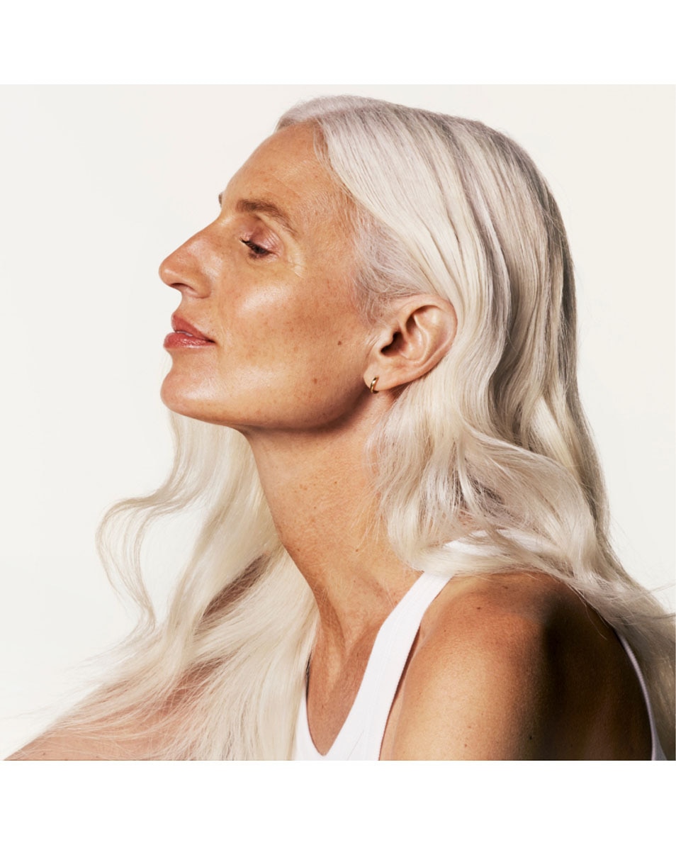 OLAPLEX OLAPLEX Nº 4P BLONDE ENHANCER TONING SHAMPOO 250 ML 3