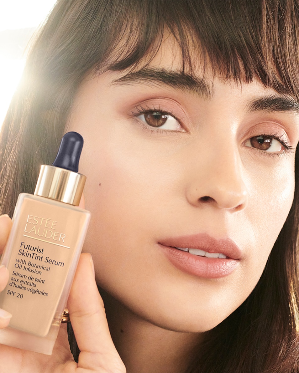 ESTÉE LAUDER FUTURIST SKINTINT SERUM FOUNDATION VLOEIBARE FOUNDATION MET SPF - LICHT & VOEDEND 1W1 Bone 5