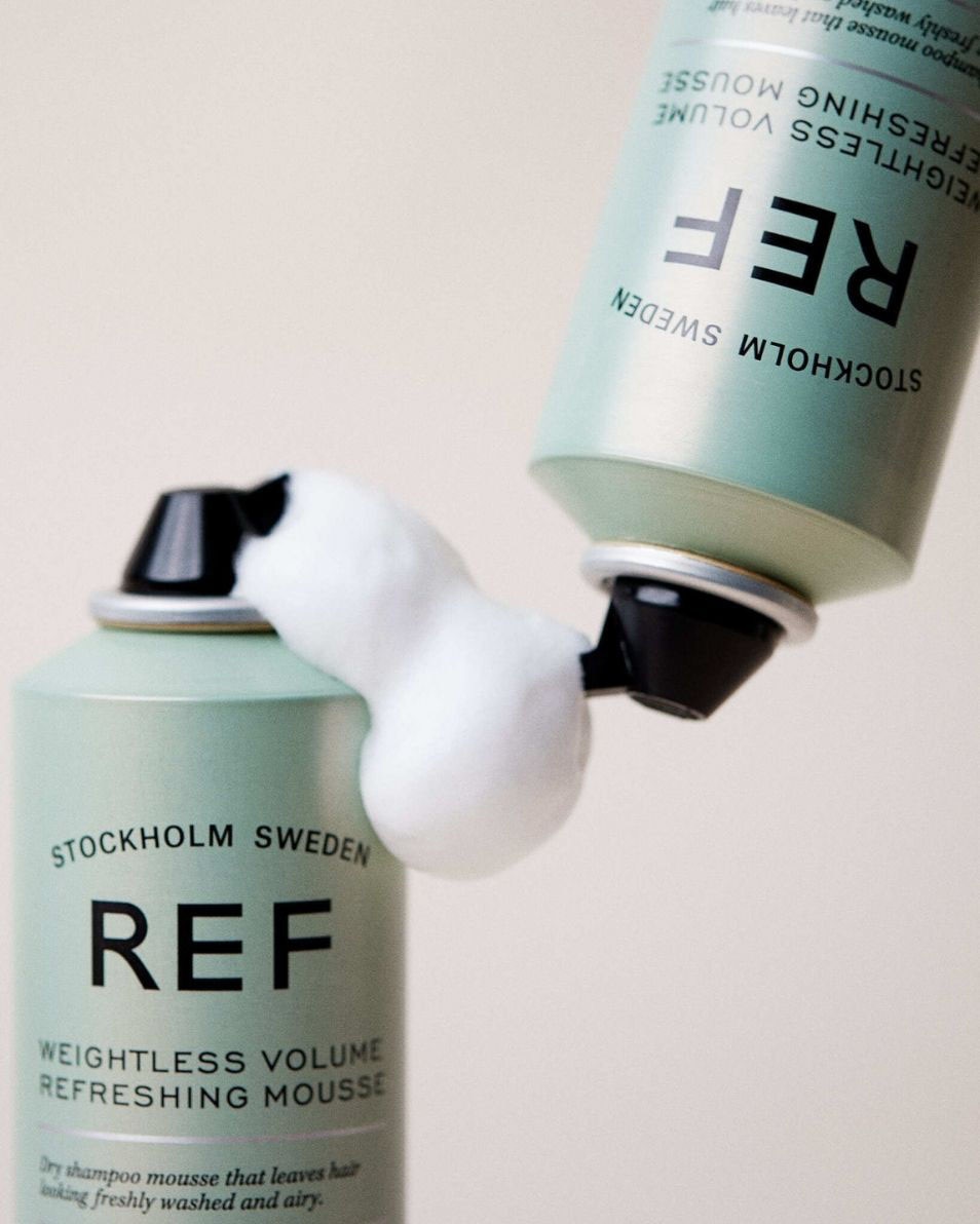 REF STOCKHOLM WEIGHTLESS VOLUME REFRESHING MOUSSE Droogshampoo mousse 200 ML 5