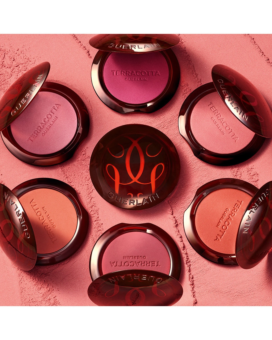GUERLAIN Terracotta Blush De poederblush voor een gezonde uitstraling, 90% ingrediënten van natuurlijke oorsprong 04 Rose Foncé 5