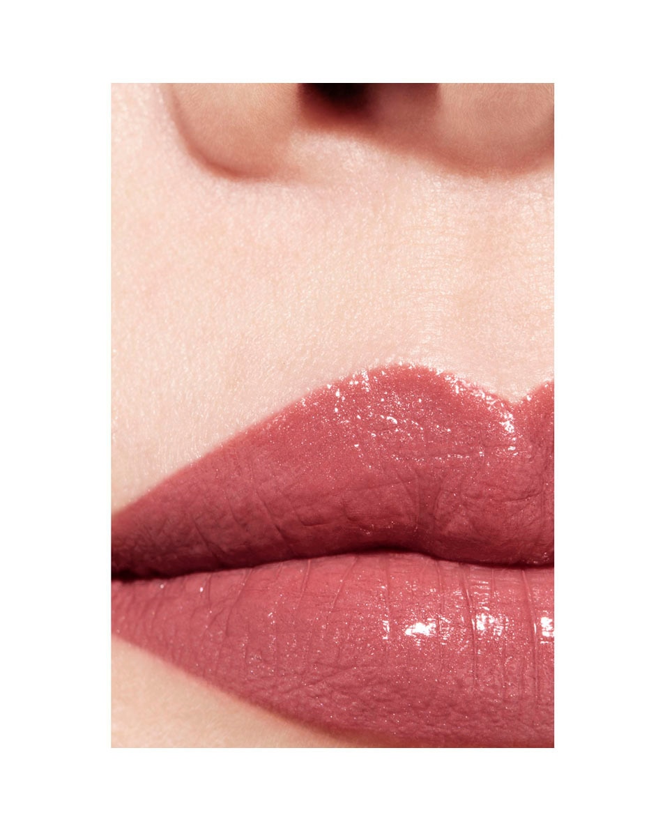 Chanel ROUGE COCO DE LANGHOUDENDE HYDRATERENDE EN GLADSTRIJKENDE VERZORGENDE LIPPENSTIFT MET SATIJNGLANS 104 MADEMOISELLE 3.5G 5