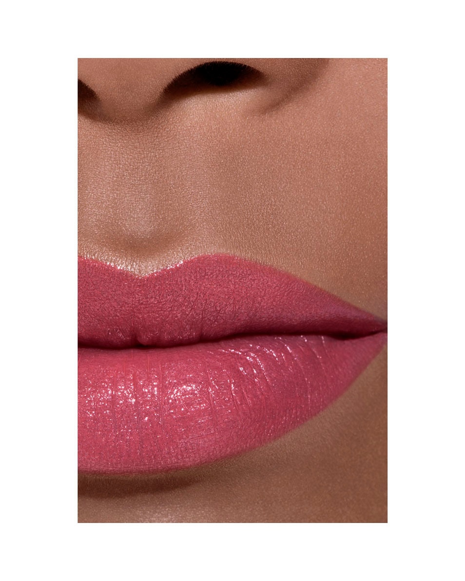 Chanel ROUGE COCO DE LANGHOUDENDE HYDRATERENDE EN GLADSTRIJKENDE VERZORGENDE LIPPENSTIFT MET SATIJNGLANS 128 LÉGENDE 3.5G 5