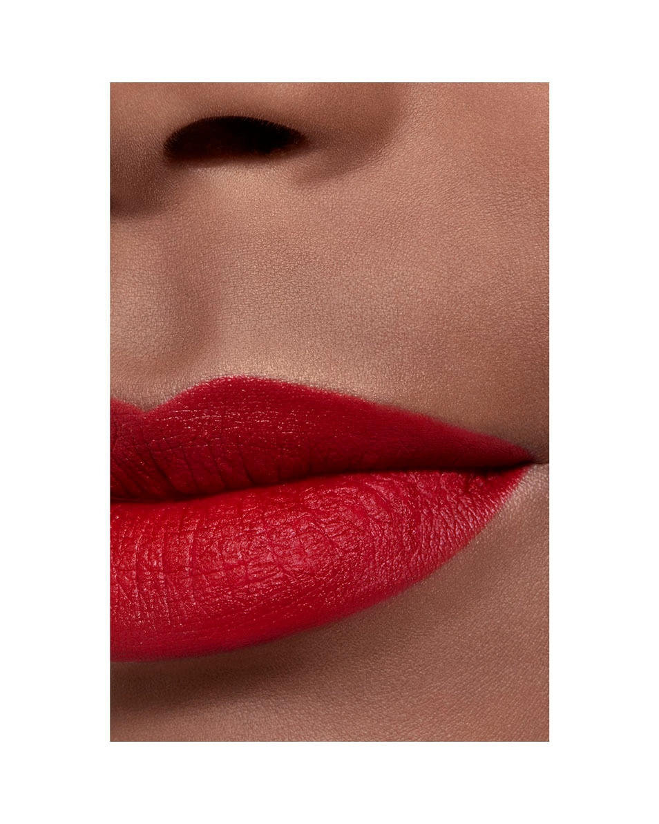 Chanel ROUGE ALLURE VELVET LIMITED EDITION – DE STRALENDE FLUWEELACHTIGE LIPPENSTIFT 56 ROUGE CHARNEL 3,5G