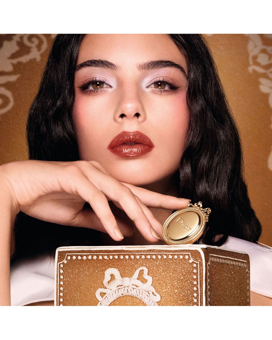 DIOR Dior Médaillon Hydraterende lippenbalsem 24 uur - finish met glitters 001 Crystal Pink 5