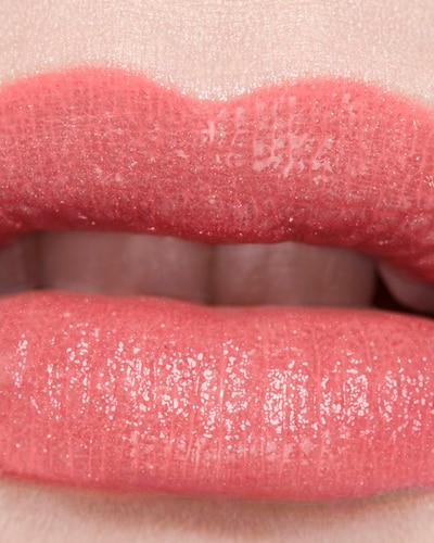 CHANEL ROUGE COCO BAUME DE HYDRATERENDE GETINTE BALSEM, MET INTENSITEIT OP MAAT, VOOR LIPPEN DIE ER DAG NA DAG MOOIER UITZIEN MY ROSE