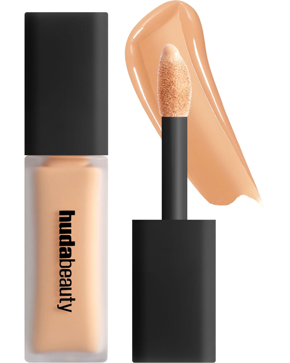 HUDA BEAUTY #FAUXFILTER LUMINOUS MATTE LIQUID CONCEALER 4.1 Graham Cracker